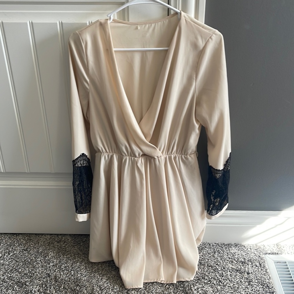 Boutique long sleeve dress